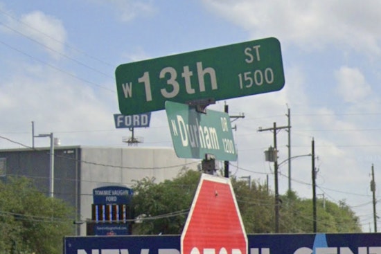 Suspect Fatally Shot by Houston Police Following SWAT Standoff in Heights Neighborhood