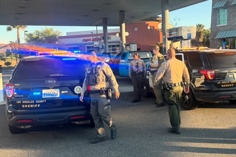 Suspects Apprehended Following Alleged Independence Day Robbery at Santa Clarita Macy's
