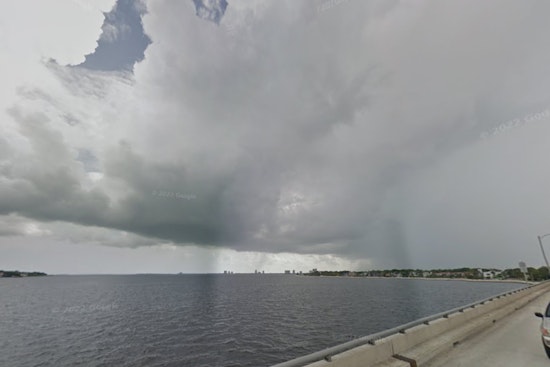 Tampa Braces for Prolonged Thunderstorms, NWS Advises Caution During Independence Day Celebrations