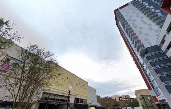 Tampa Braces for Showers and Thunderstorms, Heat Index to Hit Triple Digits