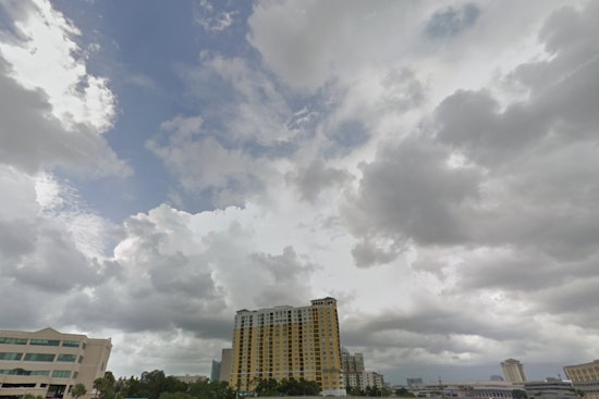 Tampa Braces for Week of Scattered Showers and High Humidity, National Weather Service Reports