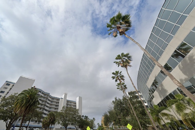 Tampa Faces a Week of Intermittent Showers and Sizzling Heat, NWS Advises Caution