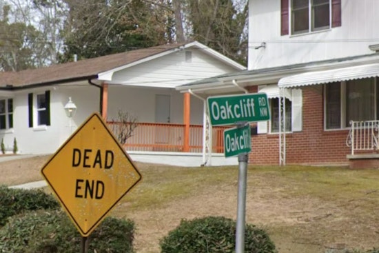 Teenager Wounded in Leg During Suspected Robbery Shooting in Atlanta's Oakcliff Court