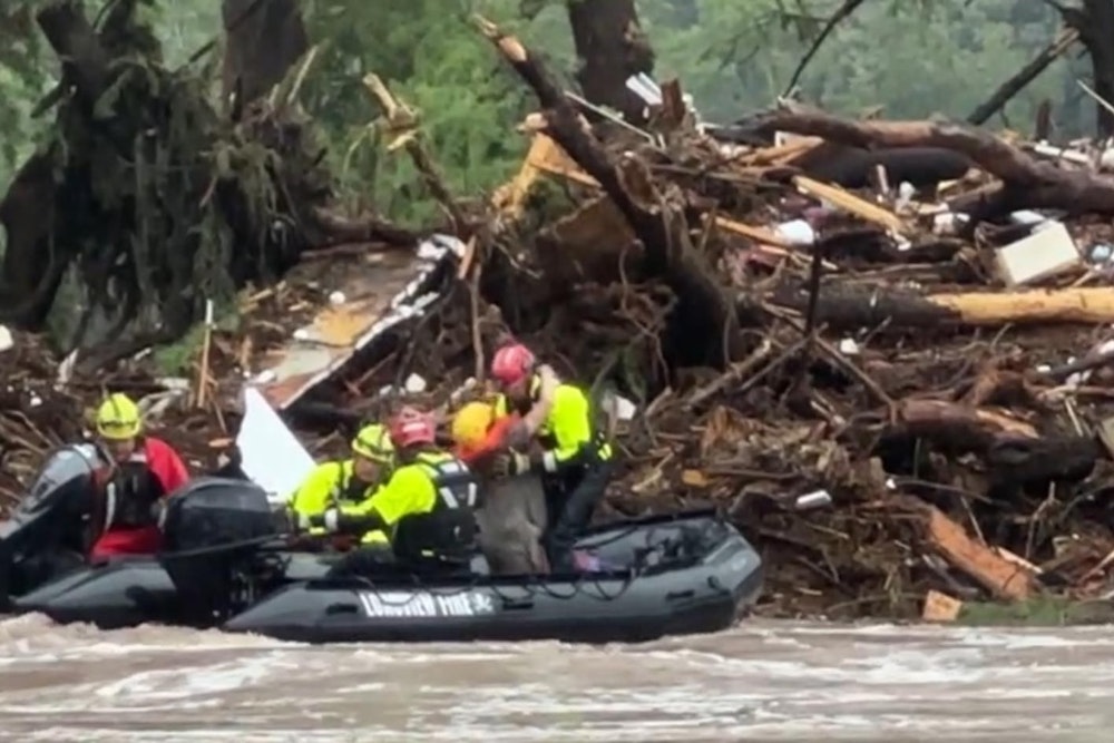 Texas Task Forces Mobilize for Rescues Amid Catastrophic Flooding in Hill Country, Over 175 Personnel Engaged in Kerrville Operations