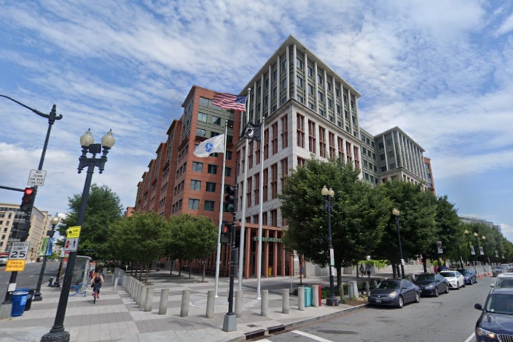 Transport Secretary Unveils $275M Plan for Truck Parking, Aims to Protect U.S. Truckers' Jobs
