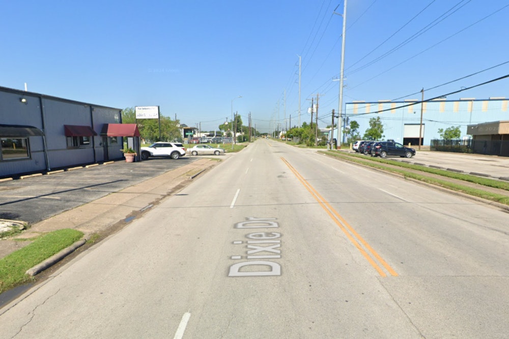 Two Dead, Multiple Injured in Drive-By Shooting Outside Houston Nightclub