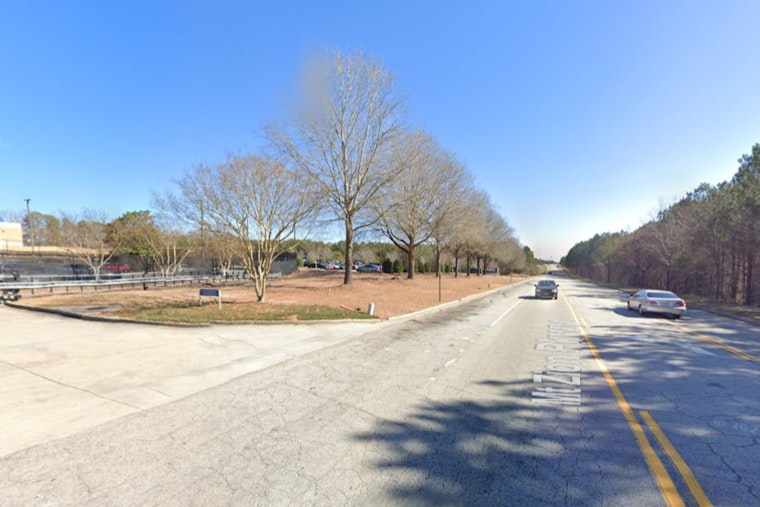 Two Injured in Drive-By Shooting in Clayton County, Police Investigation Underway