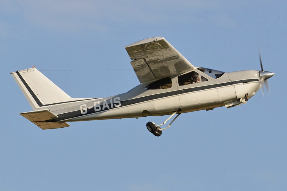 Two Injured in Georgetown Township Plane Crash as Bystanders Rescue Victims from Water-Filled Pit