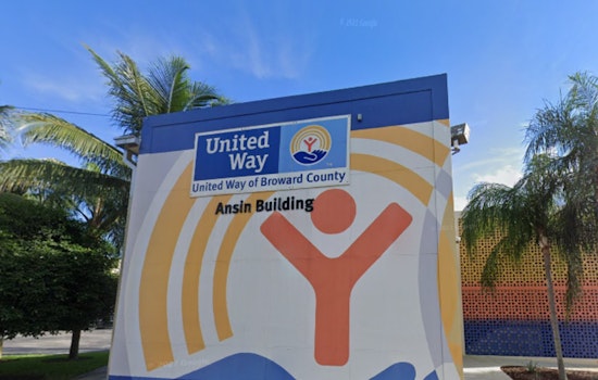 United Way of Broward County and Former Miami Dolphins Players Team Up to Gift 600+ Backpacks to Military Kids in Fort Lauderdale