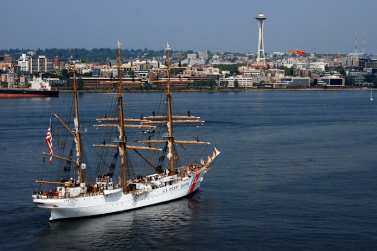 U.S. Coast Guard's Historic 'America's Tall Ship' Opens to Public in Seattle