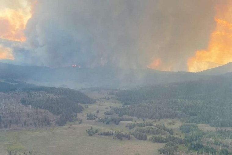 Utah Firefighters Grapple with Expanding Wildfires as Monroe Canyon Blaze Intensifies