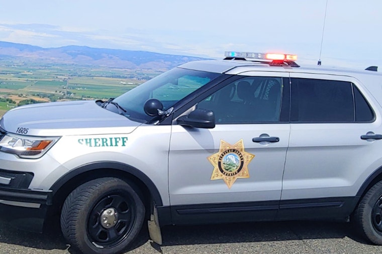 Wapato Inmate Accused of Hijacking Jail Transport Van in Ellensburg, Quickly Arrested by Law Enforcement