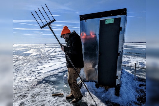 Wisconsin DNR Announces August 1 Deadline for Upriver Lakes Sturgeon Spearing Tag Applications for 2026 Season