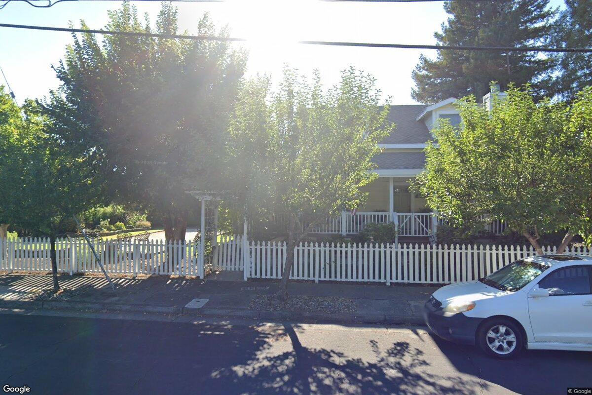 53 Third Street West, Sonoma