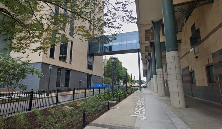 19-Year-Old Victim of Gunshot Wound Seeks Help at Grady Memorial Hospital, Atlanta Police Investigate Shooting