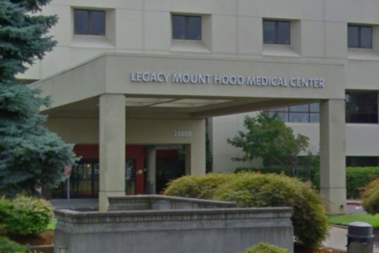 400 Nurses at Legacy Mount Hood Medical Center Authorize Strike Amid Stalled Contract Talks