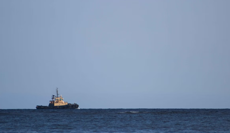 Scientists Hunt for Hidden Freshwater Reservoir Off Big Island Coast
