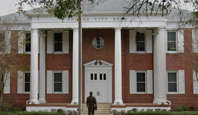 Apopka Addresses Artistic Dispute: City to Compensate Iowa Artist for Mural Resemblance