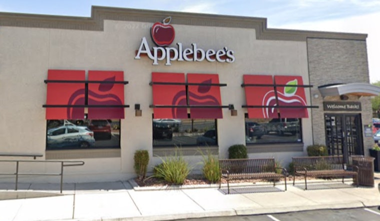 Applebee's Taps NFL Stars Ashton Jeanty, Dan Campbell, and C.J. Stroud for New "Ultimate Trio" Ad Campaign