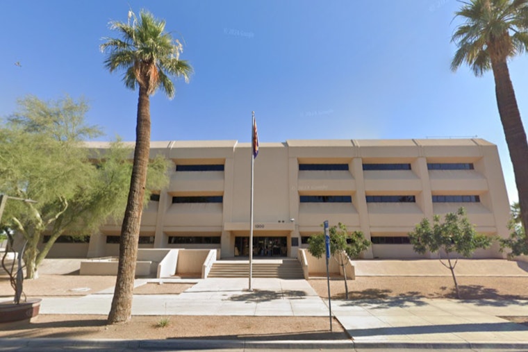 Arizona Defies National Trend with Minimal Increase in Electricity Prices Amid Economic Pressures