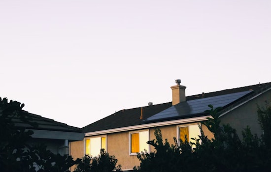 Arizona Governor Katie Hobbs and Lawmakers Call for Release of Withheld Solar Program Funds
