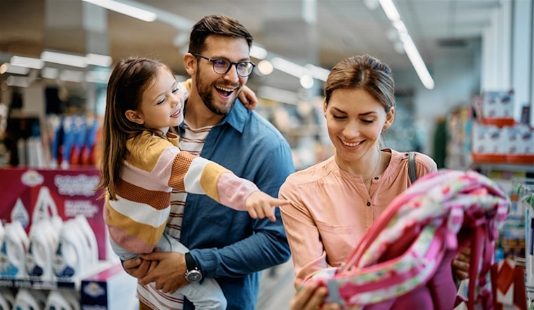 Arlington Awaits: Tax-Free Shopping, Splash Pad Night & Cultural Events This Weekend