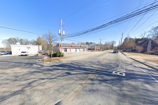 Atlanta Man Hospitalized with Stab Wounds, Police Investigate Unsettled Incident on Bolton Road NW