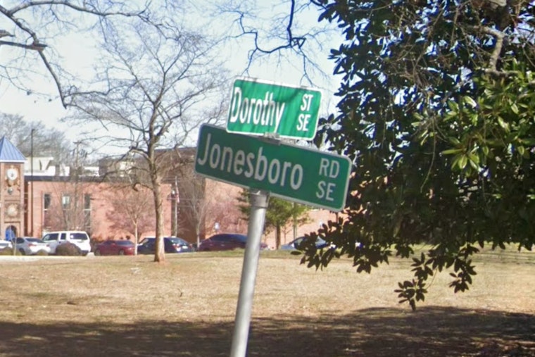 Atlanta Police Probe Fatal Shooting on Jonesboro Road, Appeal for Witnesses