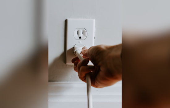 Baltimore Residents Urged to Conserve Energy Amid Power Plant Outage to Prevent Blackouts