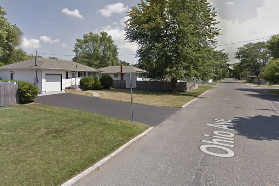 Bay Shore Police Shoot Man Wielding Sword in Alleged 'Suicide by Cop' Attempt