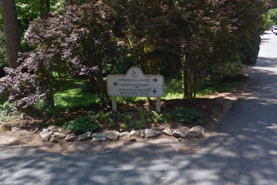 Bear Hollow Zoo in Athens Temporarily Closed for Safety Due to Hazardous Tree