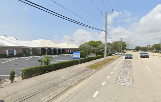 Bicyclist Fatally Struck in Pompano Beach Collision Involving Truck and Boat Trailer
