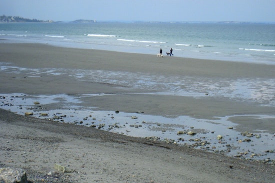 Boater Dies After Vessel Capsizes Off Nantasket Beach in Hull, MA; State Police Confirm