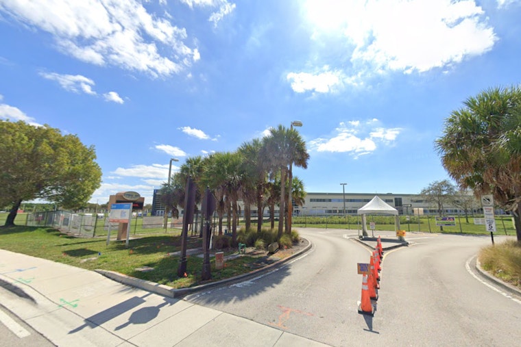 Broward and St. Lucie Counties Adopt Different Security Measures with Metal Detectors in Schools