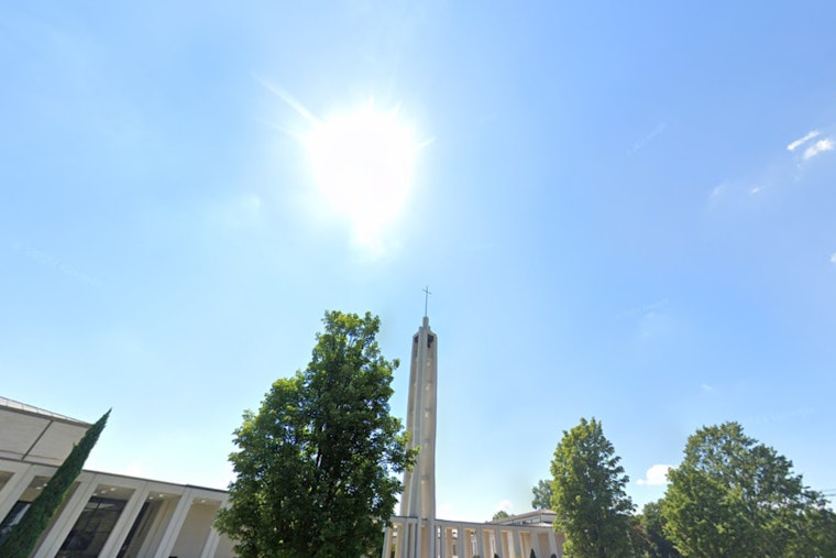 Charlotte's Week Ahead, Sunshine, Showers, and Thunderstorms On the Horizon