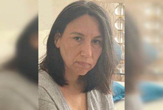 Chicago Police Appeal for Public's Help in Locating Missing Woman Esmeralda Zela from Edgewater