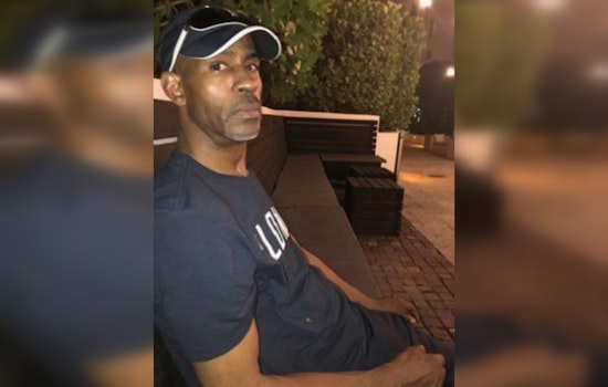 Chicago Police Issue Alert for Missing 63-Year-Old Carl Aikens in Sheridan Area