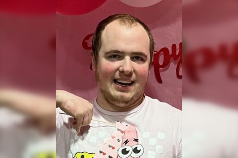 Chicago Police Seek Public's Help in Locating Missing 23-Year-Old Aiden Walkowiak from Ronan Park Vicinity