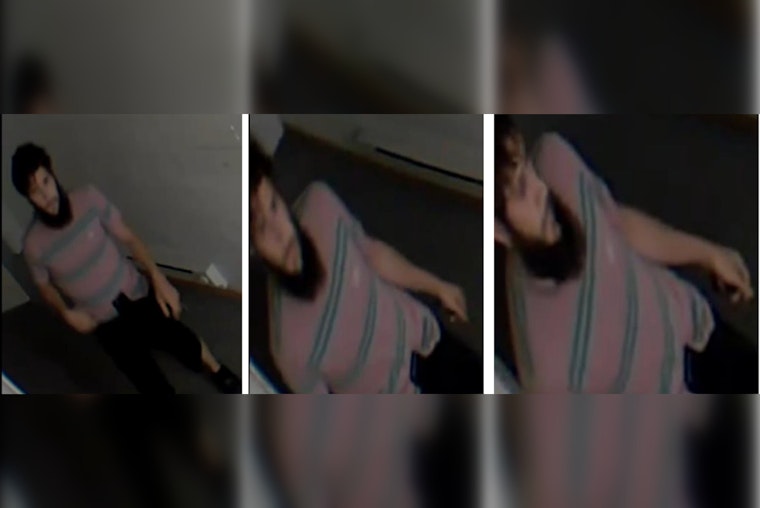 Chicago Police Seek Public's Help to Identify Suspect in Scottsdale Area Burglary
