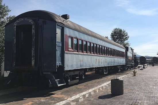 Chicago's Polar Express Train Ride Cancellation Disappoints for Second Year Amid Union Station Construction