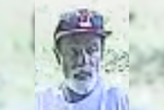 Cincinnati Police Seek Public Help to Identify Suspect in West 8th Street Phone Theft