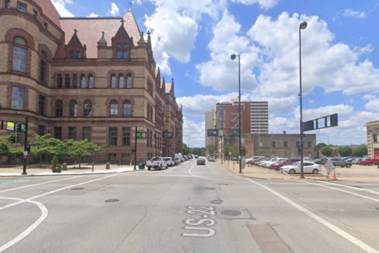 Cincinnati Tragedy: Motorcyclist Killed in Collision After Running Red Light