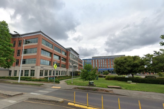 Clackamas County Seals New Deal with AMR Aiming to Boost Ambulance Service Through 2035