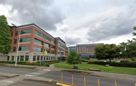 Clackamas County Seals New Deal with AMR Aiming to Boost Ambulance Service Through 2035