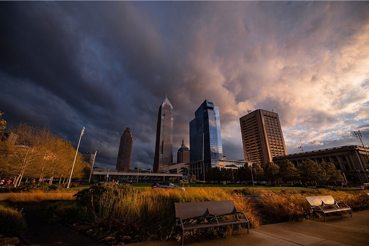 Clevelanders Brace for Chilly Showers and Possible Record Lows, Sunny Respite on Horizon