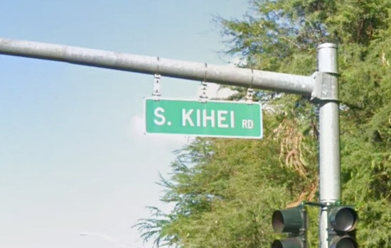 Coastal Flooding Prompts Shutdown of South Kihei Road on Maui, Hawaii