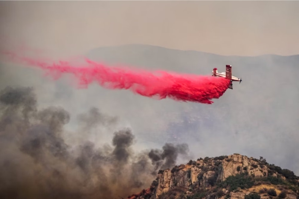 Colorado Expands Disaster Declaration to Include Lee Fire Amid Worsening Wildfire Crisis