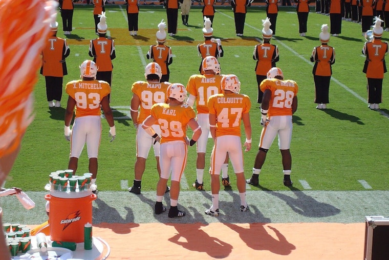 Countdown to Kickoff: Tennessee Volunteers Prepare for Season Opener Against Syracuse in Atlanta