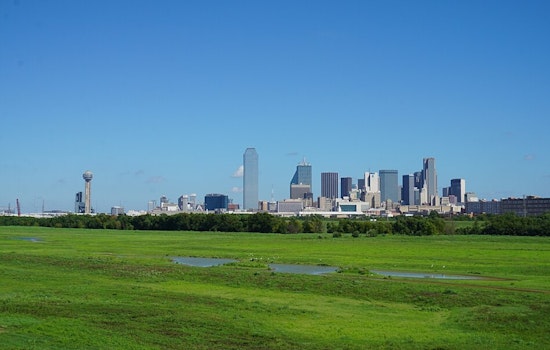 Dallas on Alert for Searing Heatwave and Poor Air Quality as Temperatures Soar to 100 Degrees