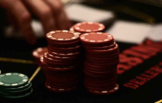 Detroit's Casinos Bag $107M in July Revenue, Sports Betting Growth Signals Evolving Consumer Trends